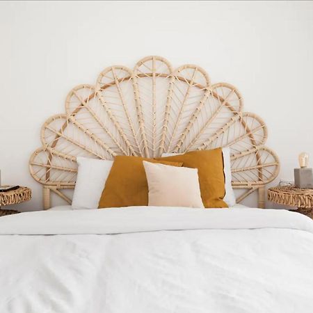 Renovated Large 3Rm Apartment 5 Min From The Beach เทลอาวีฟ ภายนอก รูปภาพ